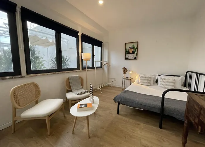 Sip & Savor On The Terrace - By Misha's Place 1c Appartement