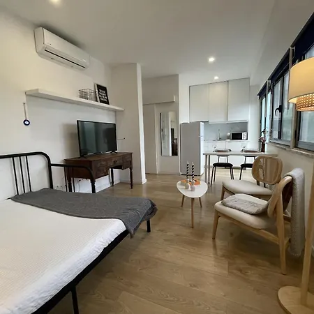 Sip & Savor On The Terrace - By Misha's Place 1c Apartment Lisbon